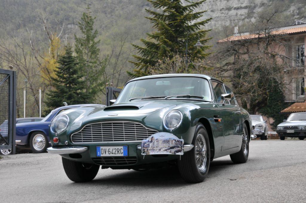 1966 Aston Martin DB6