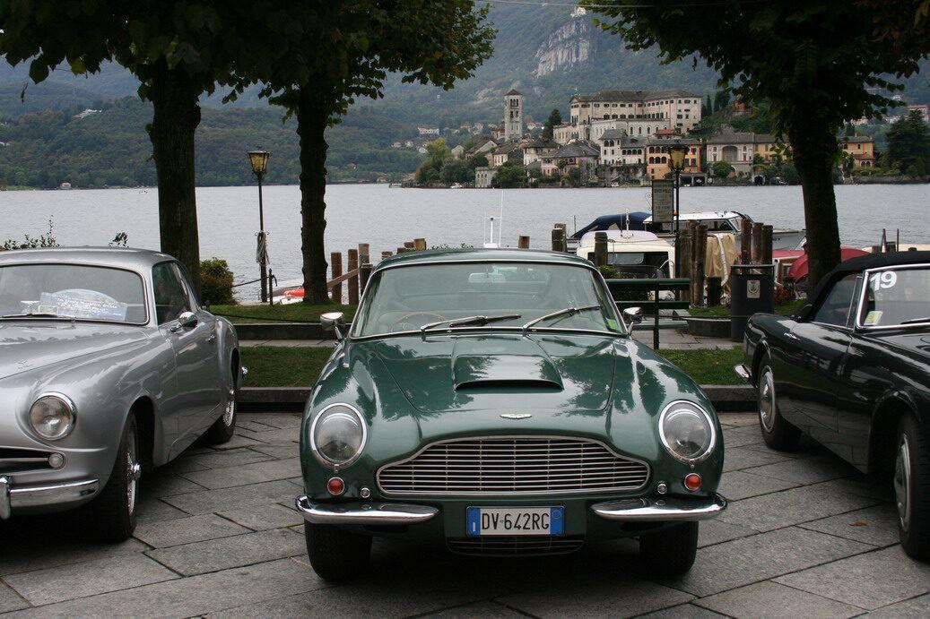 1966 Aston Martin DB6