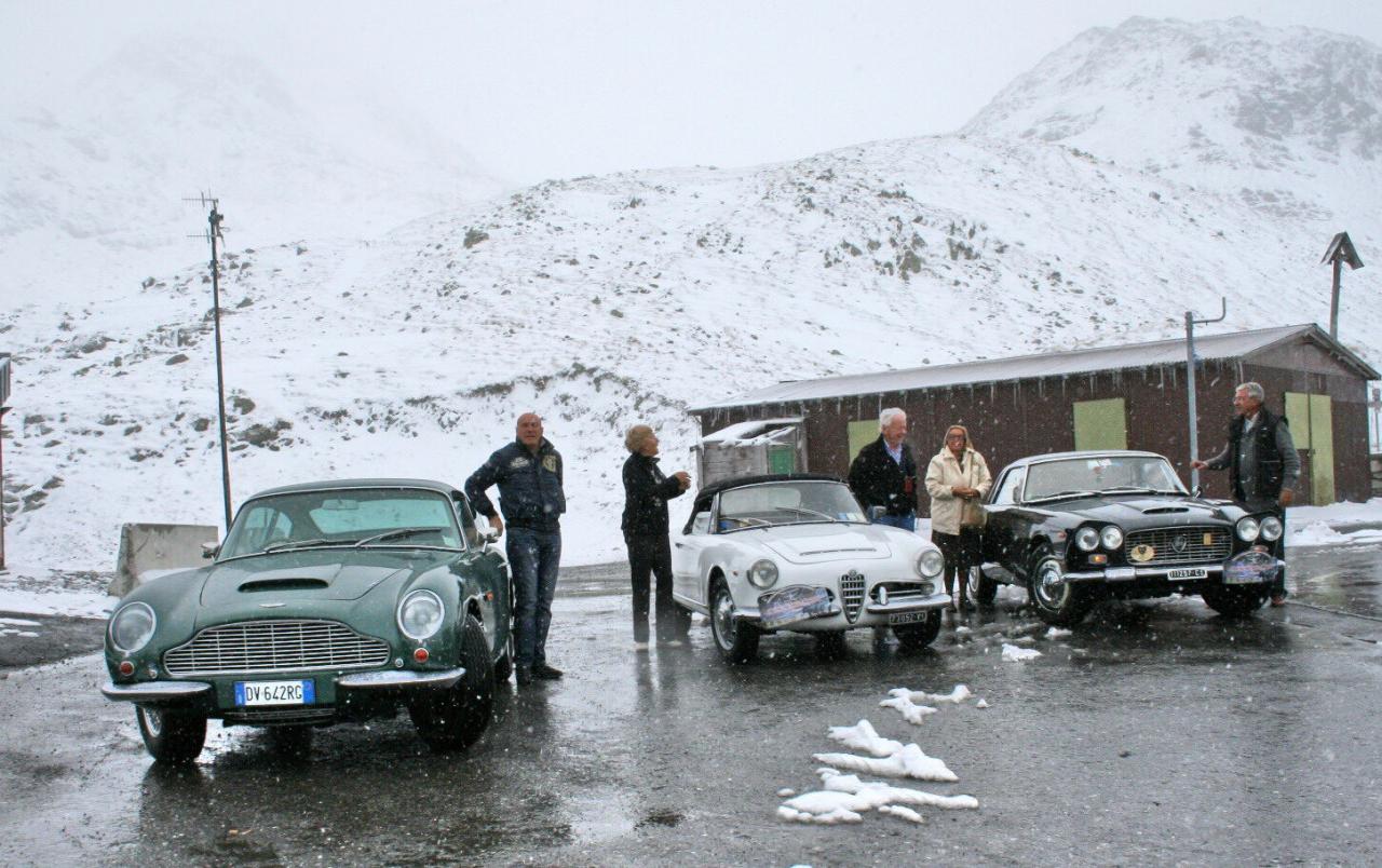 1966 Aston Martin DB6