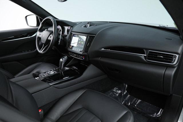 2022 Maserati Levante