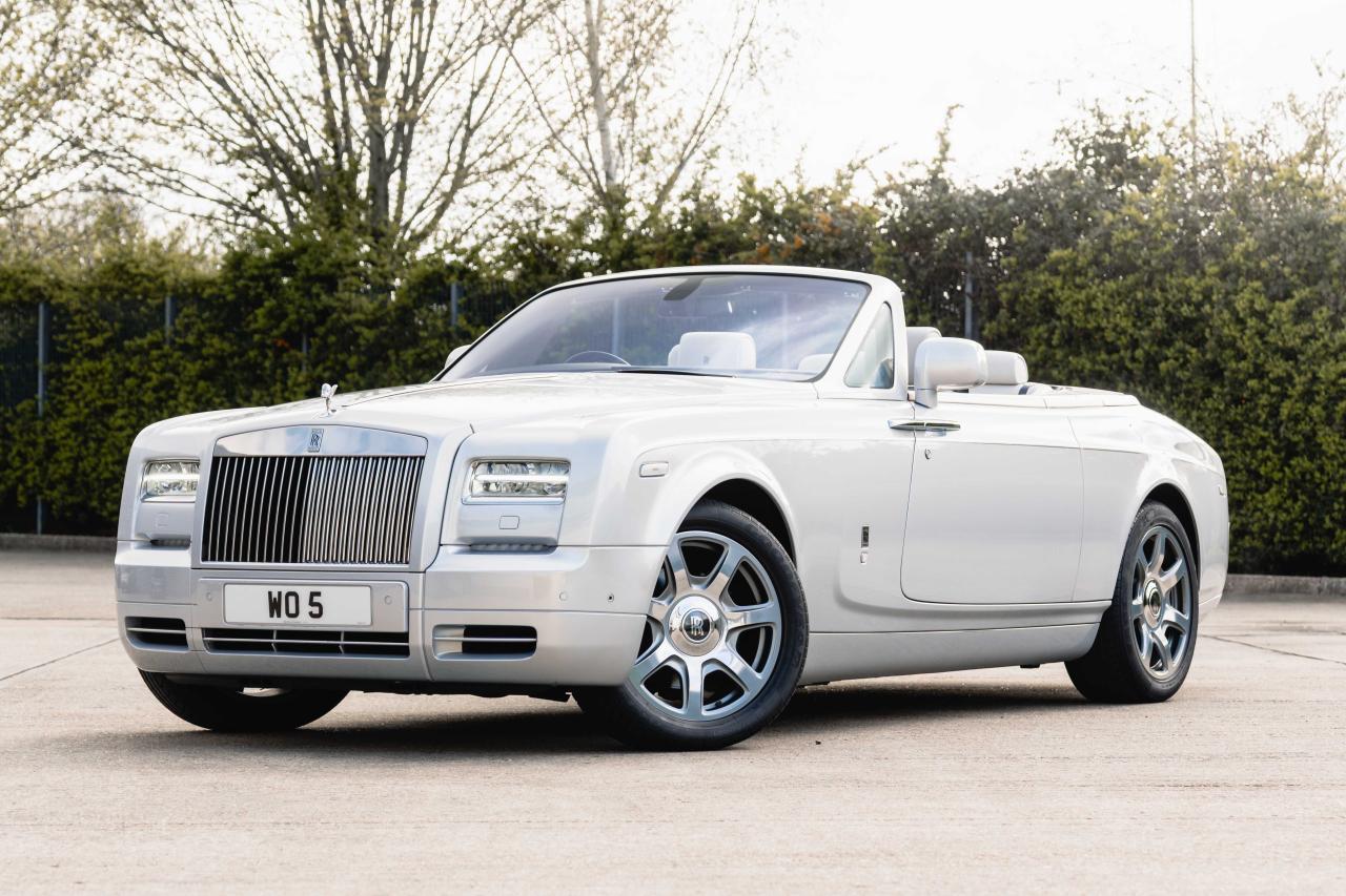 2015 Rolls - Royce Phantom