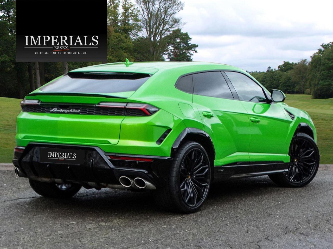 2025 Lamborghini 4.0 V8 BiTurbo 25.9kWh SE Auto 4WD Euro 6 5dr