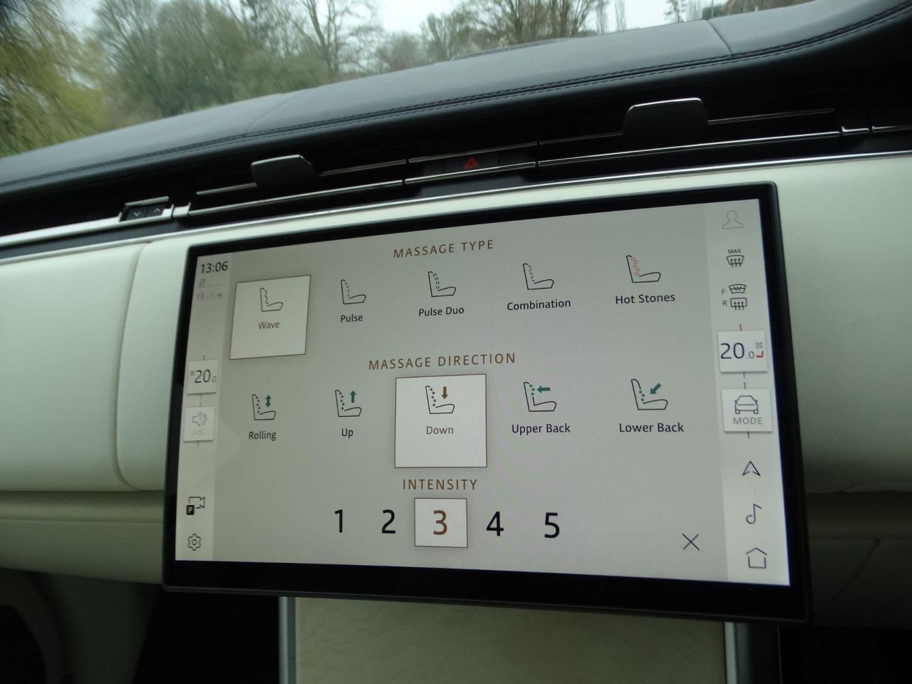 2023 Land Rover 3.0 P550e 38.2kWh SV Auto 4WD Euro 6 (s/s) 5dr