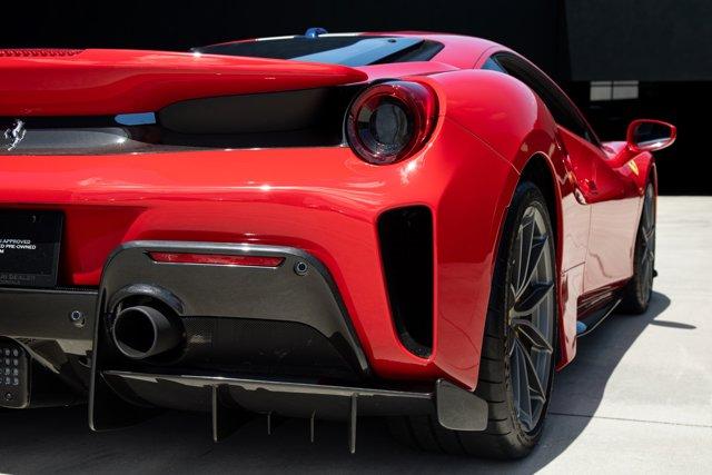 2020 Ferrari 488 Pista