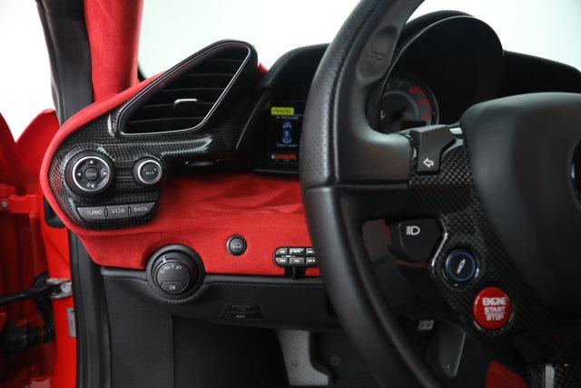 2019 Ferrari 488 Pista