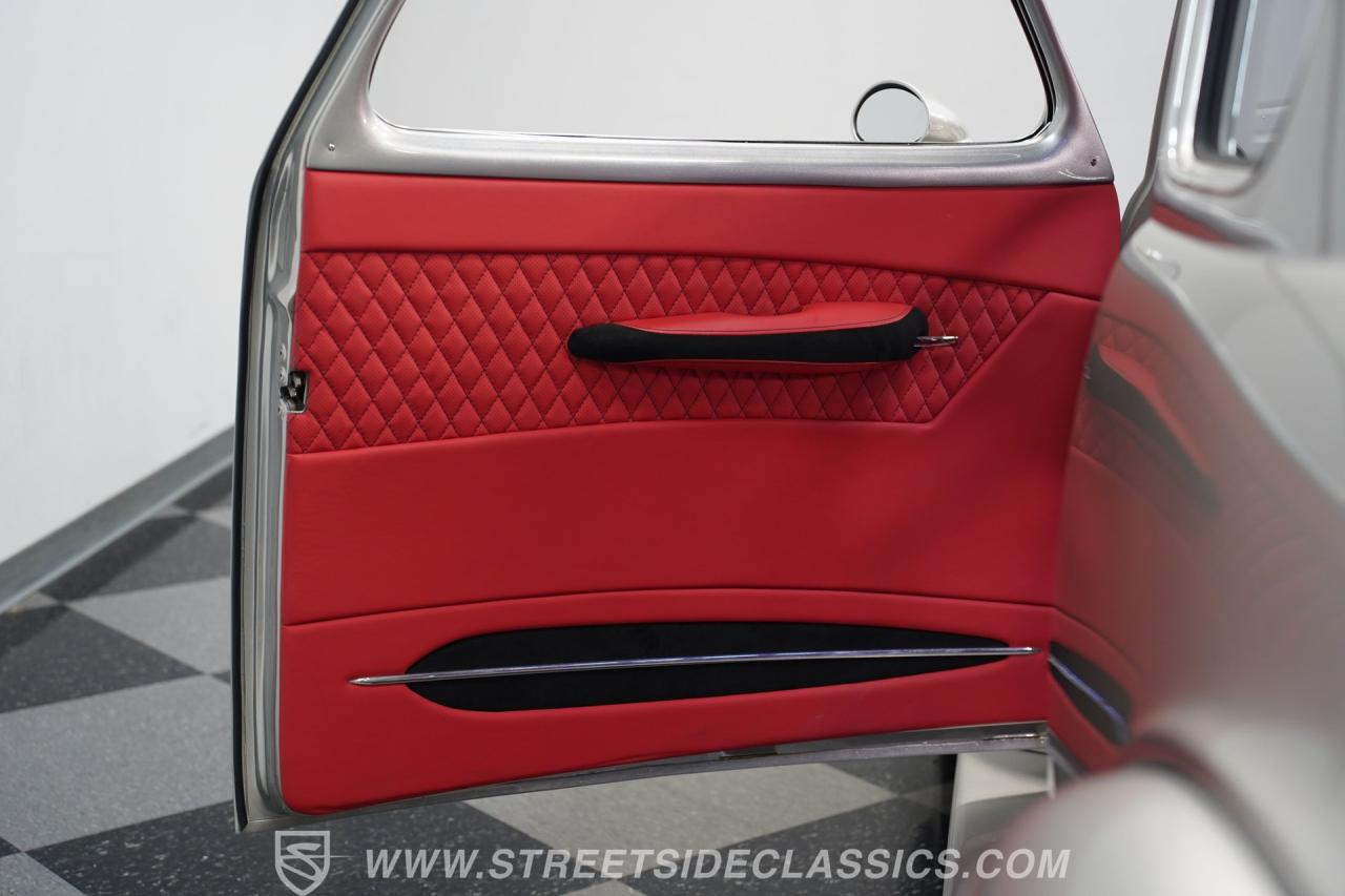 1940 Chevrolet Coupe Street Rod