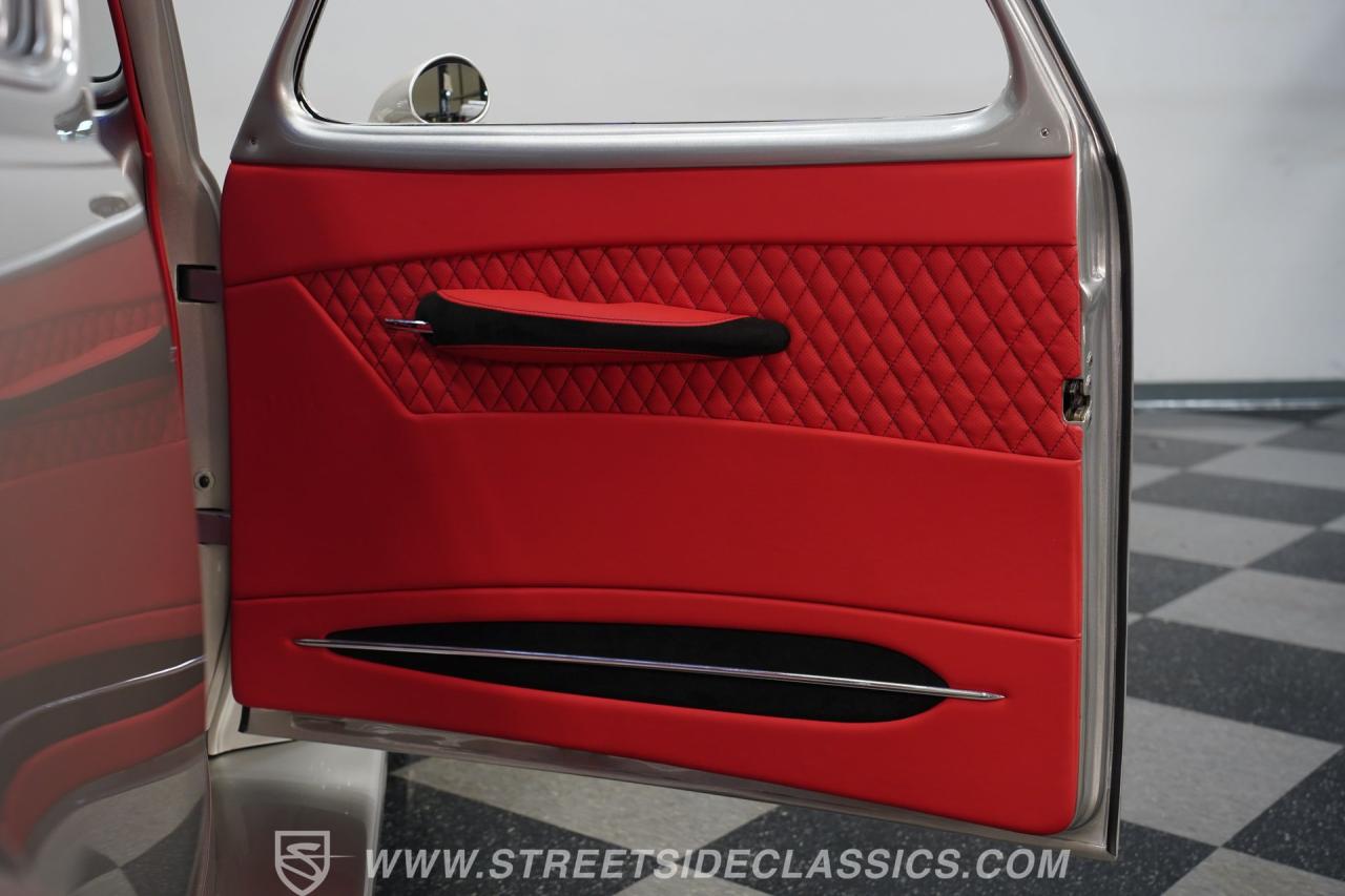 1940 Chevrolet Coupe Street Rod