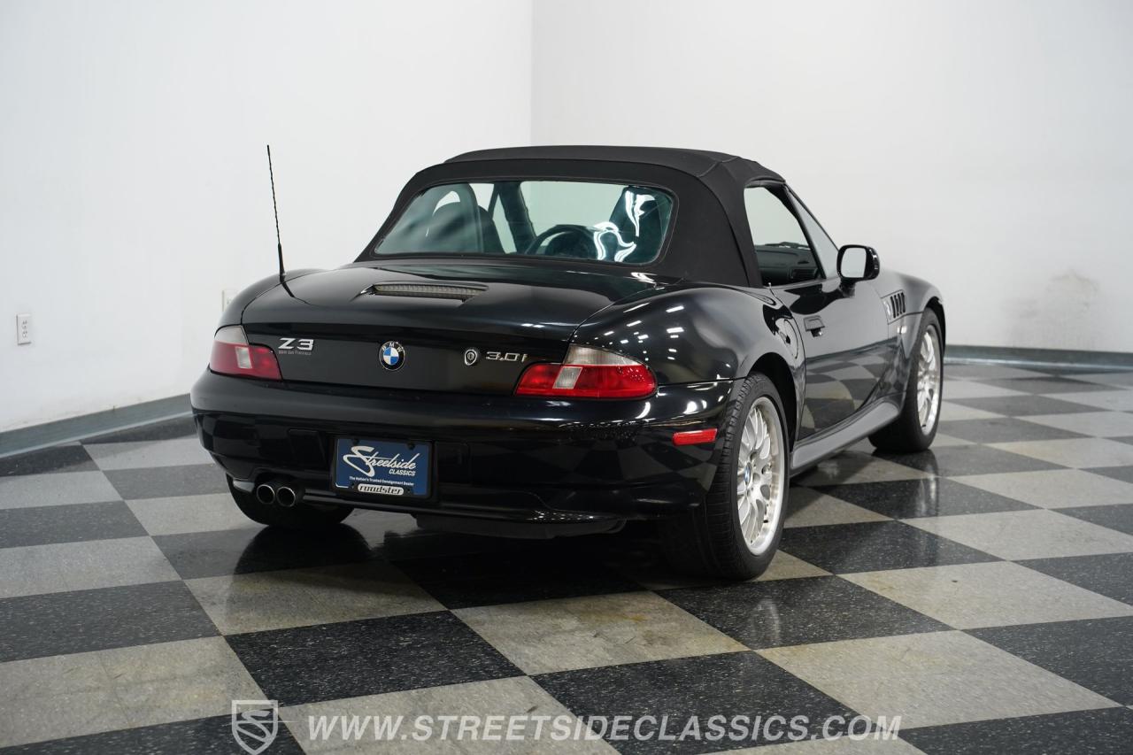 2002 BMW Z3 3.0i Coupe