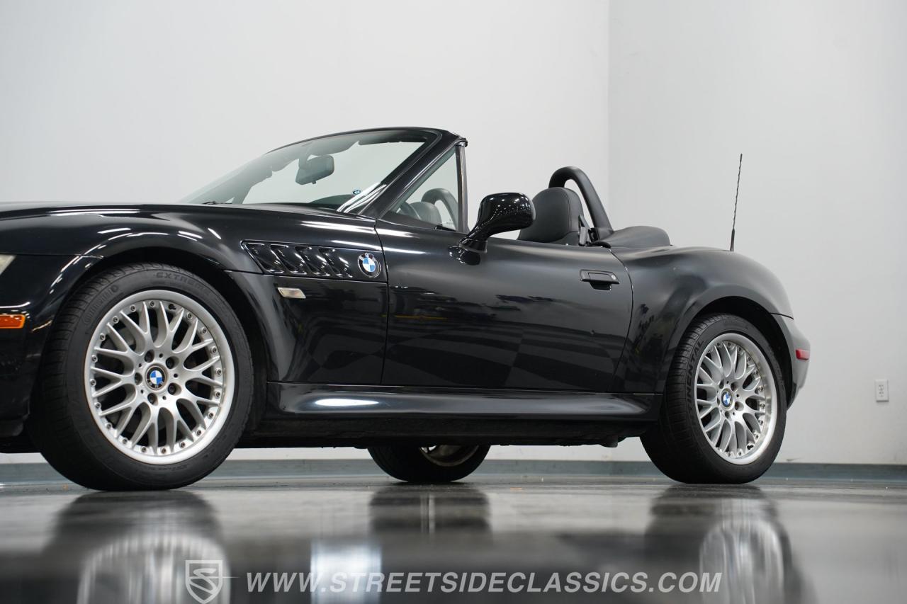 2002 BMW Z3 3.0i Coupe