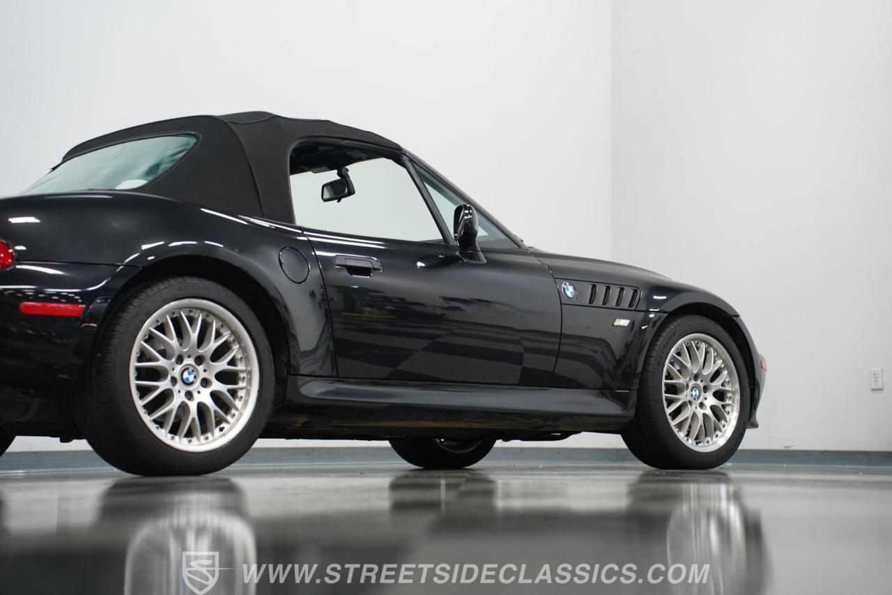 2002 BMW Z3 3.0i Coupe