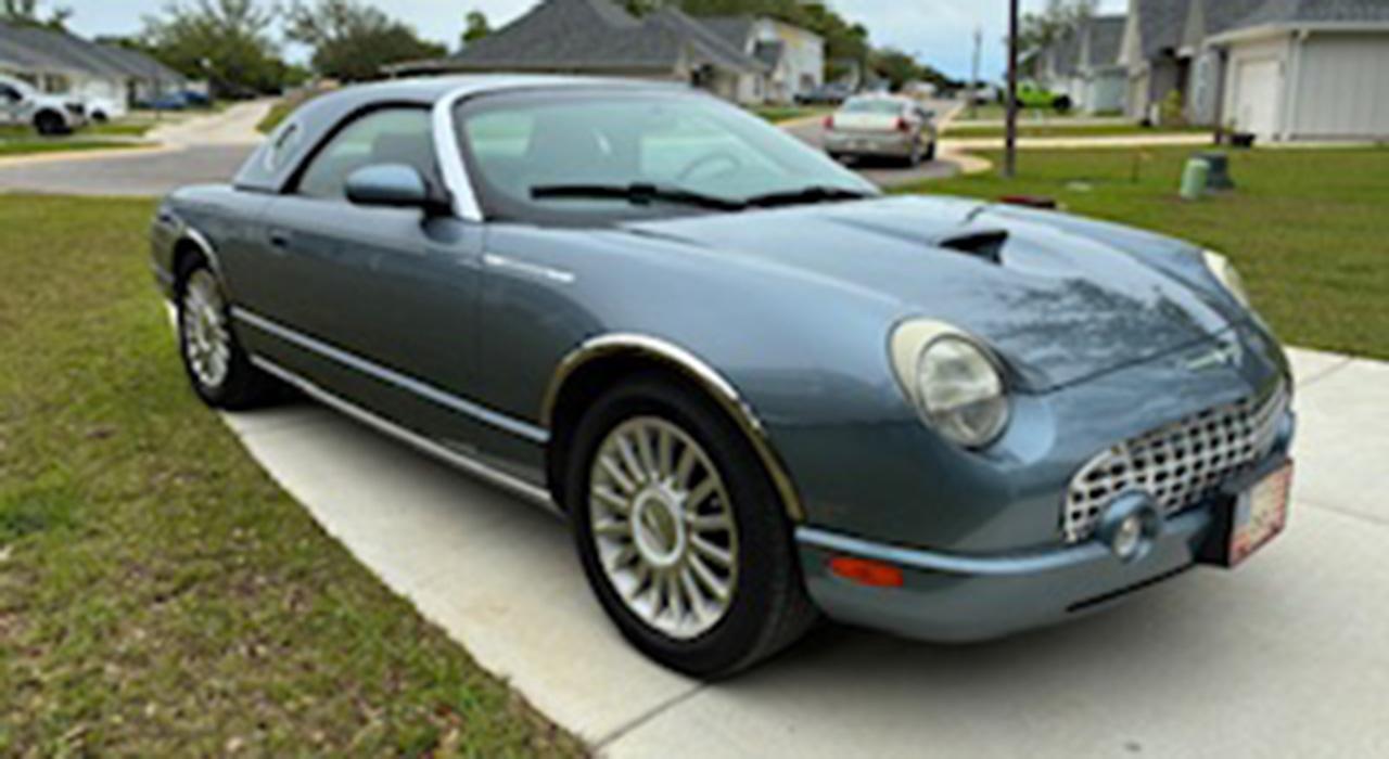 2005 Ford Thunderbird