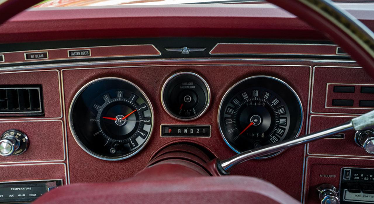 1975 Ford Thunderbird