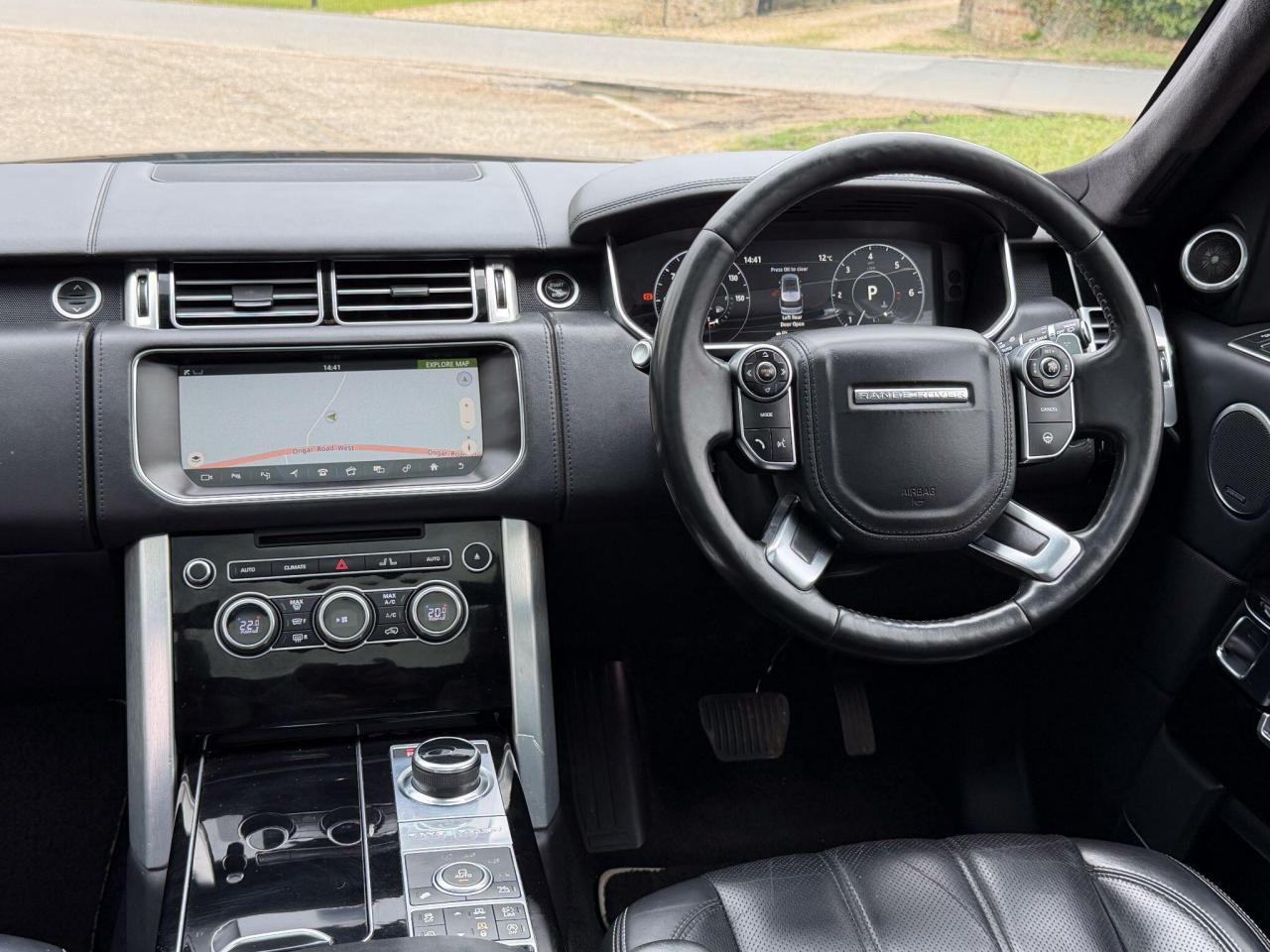 2017 Land Rover 4.4 SD V8 Autobiography SUV 5dr Diesel Auto 4WD Euro 6 (s/s) (339 ps)