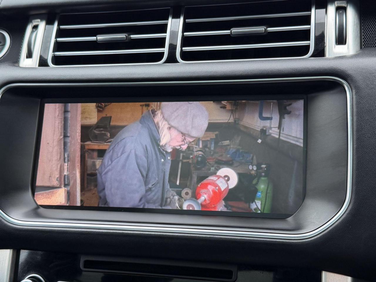 2017 Land Rover 4.4 SD V8 Autobiography SUV 5dr Diesel Auto 4WD Euro 6 (s/s) (339 ps)