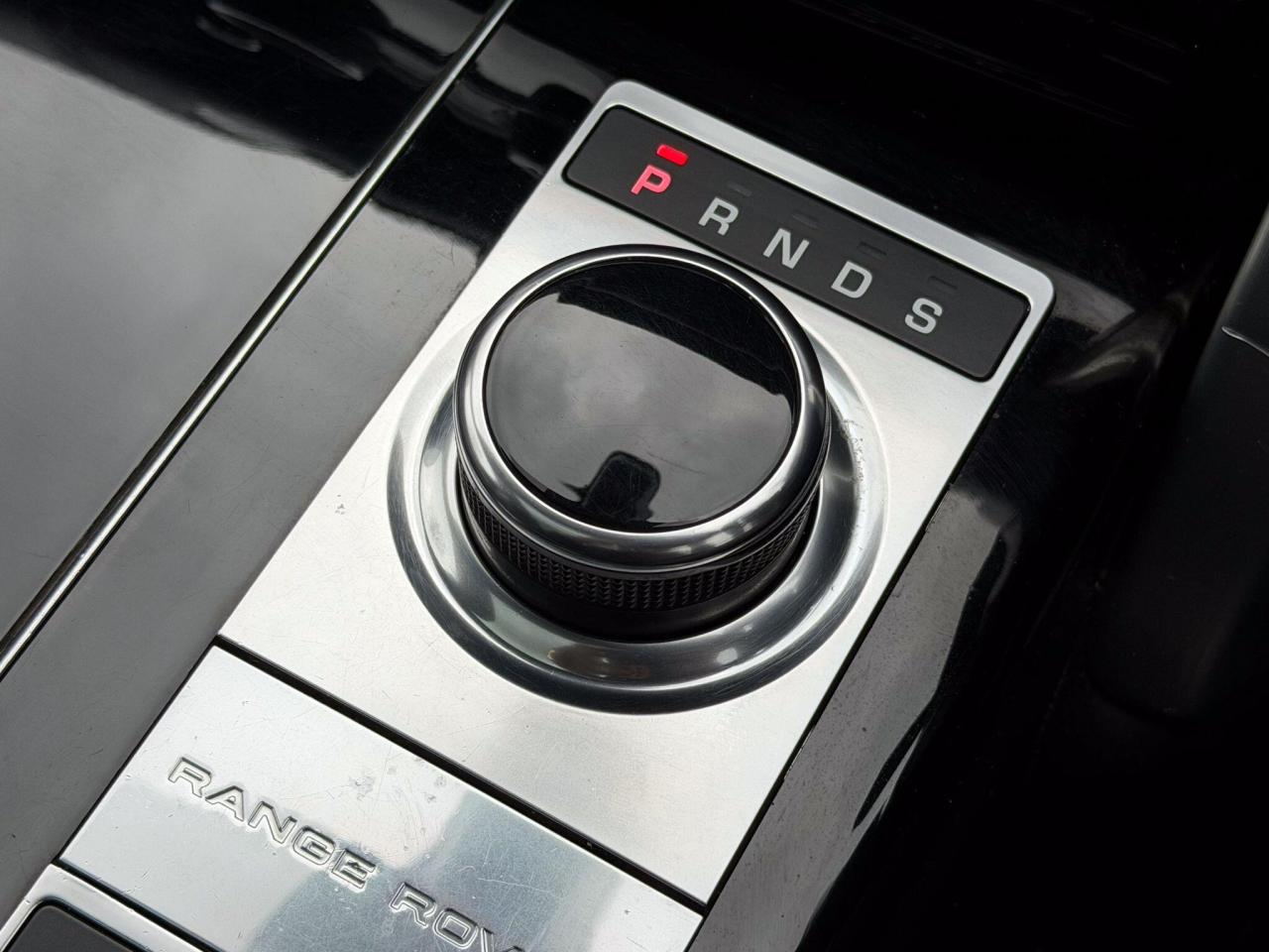2017 Land Rover 4.4 SD V8 Autobiography SUV 5dr Diesel Auto 4WD Euro 6 (s/s) (339 ps)