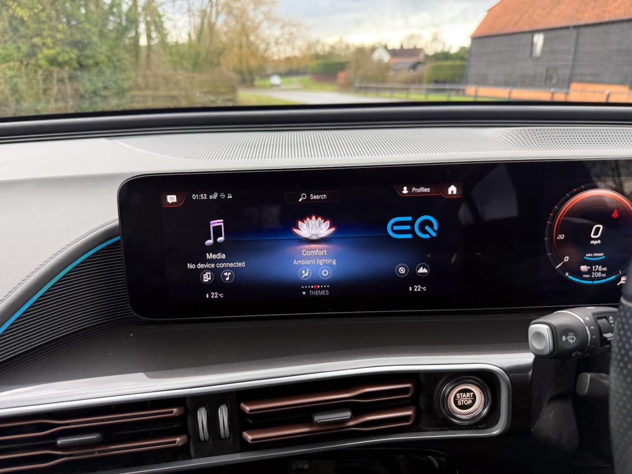 2022 Mercedes - Benz EQC 400 80kWh AMG Line (Premium Plus) Auto 4MATIC 5dr