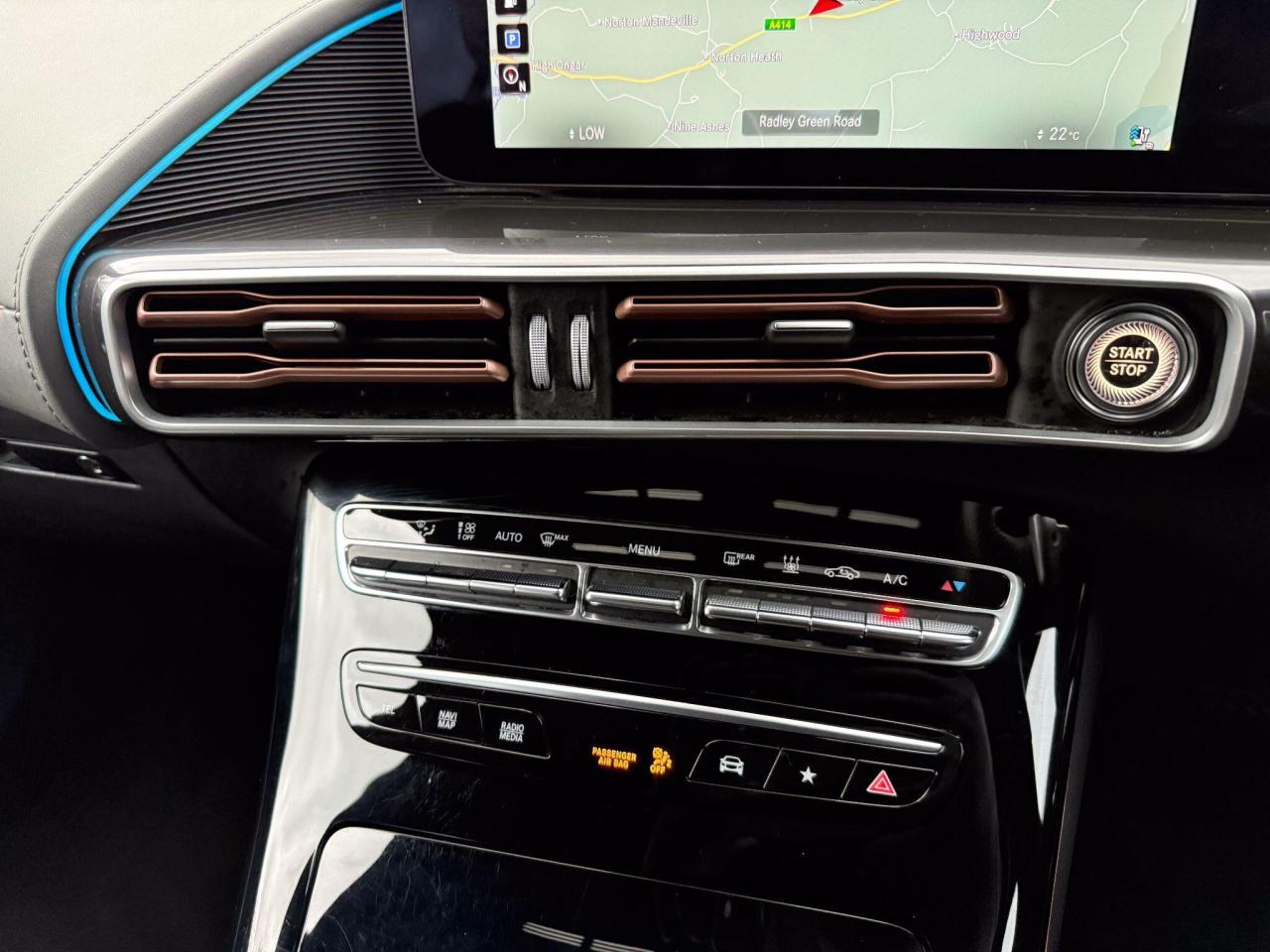 2022 Mercedes - Benz EQC 400 80kWh AMG Line (Premium Plus) Auto 4MATIC 5dr