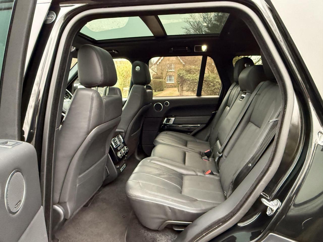 2016 Land Rover 3.0 TD V6 Vogue Auto 4WD Euro 6 (s/s) 5dr