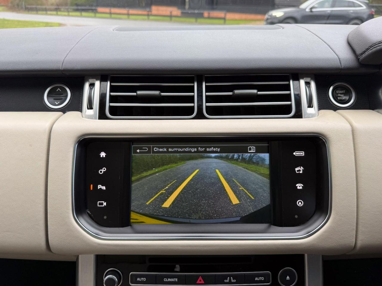 2016 Land Rover 3.0 TD V6 Vogue Auto 4WD Euro 6 (s/s) 5dr