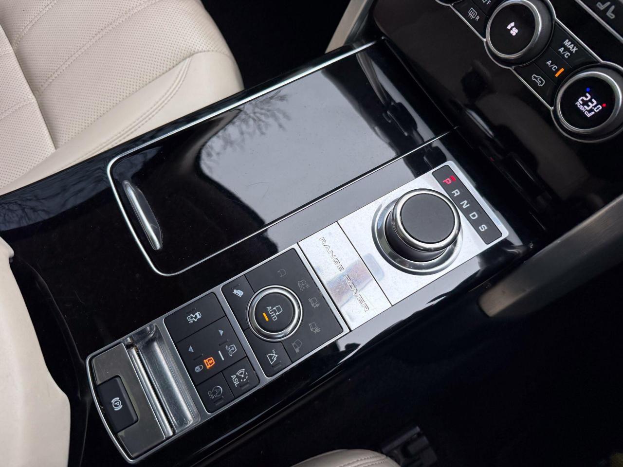 2016 Land Rover 3.0 TD V6 Vogue Auto 4WD Euro 6 (s/s) 5dr