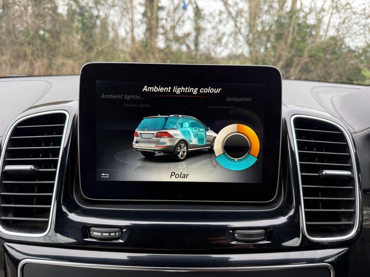 2017 Mercedes - Benz 3.0 GLE350d V6 designo Line SUV 5dr Diesel G-Tronic 4MATIC Euro 6 (s/s) (258 ps)