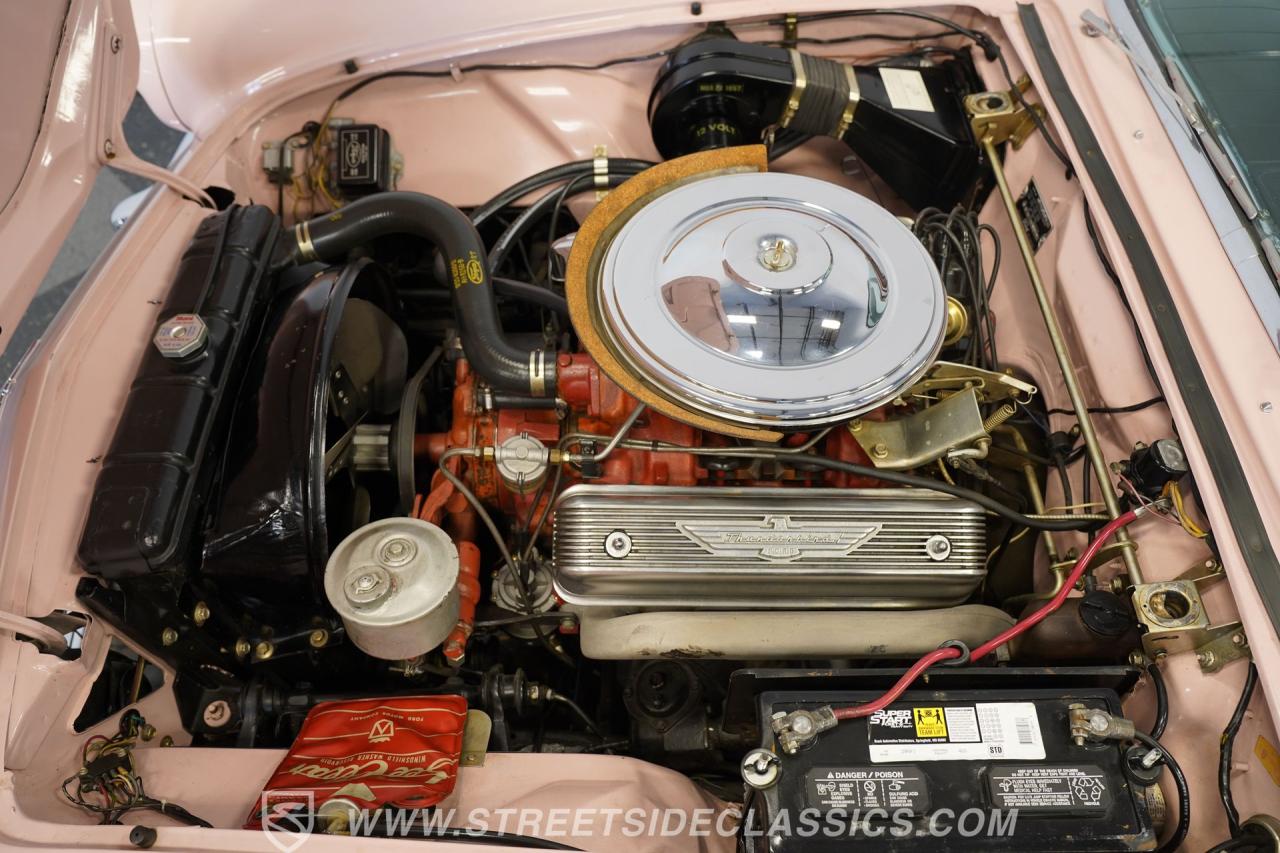 1957 Ford Thunderbird