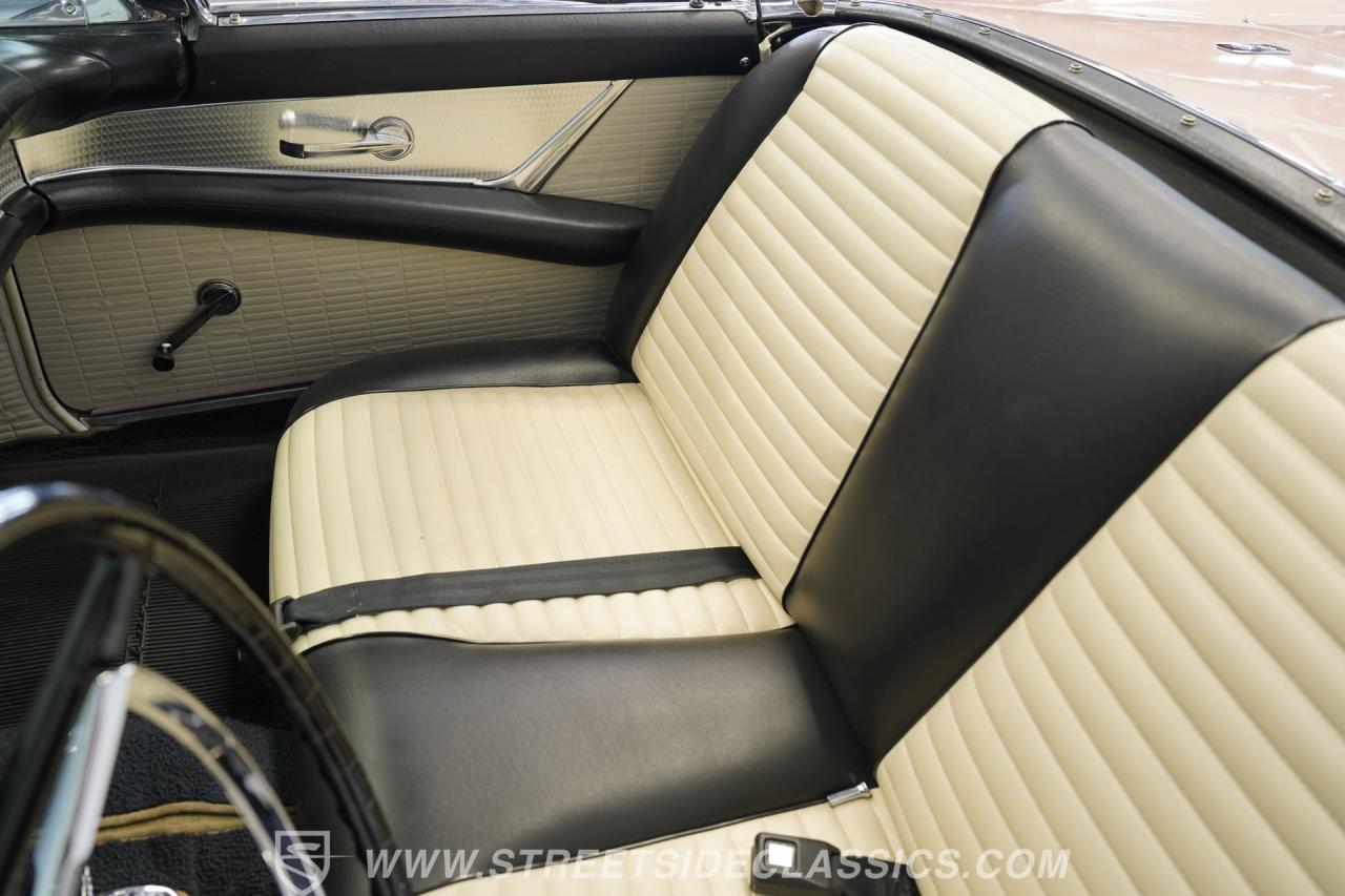 1957 Ford Thunderbird