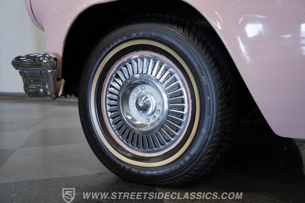 1957 Ford Thunderbird