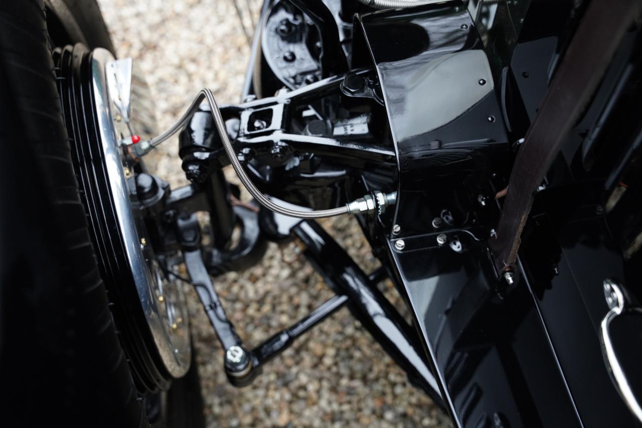 1950 Bentley Speed Eight Le Mans &lsquo;Racing Green Engineering&rsquo;