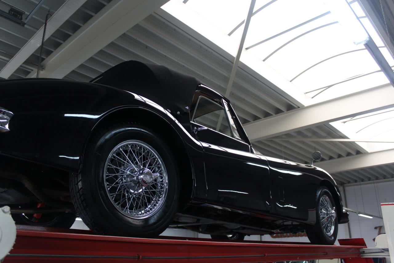 1957 Jaguar XK140 SE Drophead Coupe &ldquo;Overdrive&rdquo;