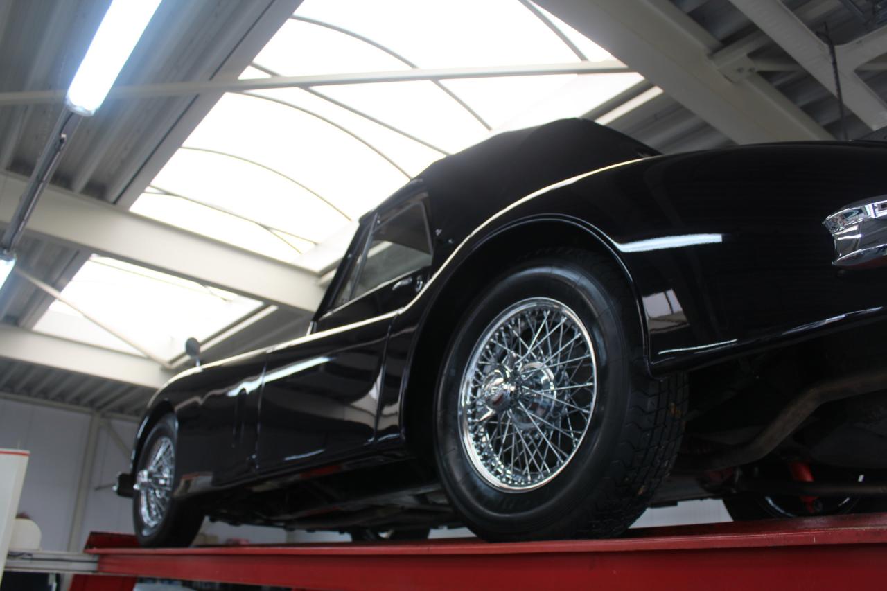 1957 Jaguar XK140 SE Drophead Coupe &ldquo;Overdrive&rdquo;