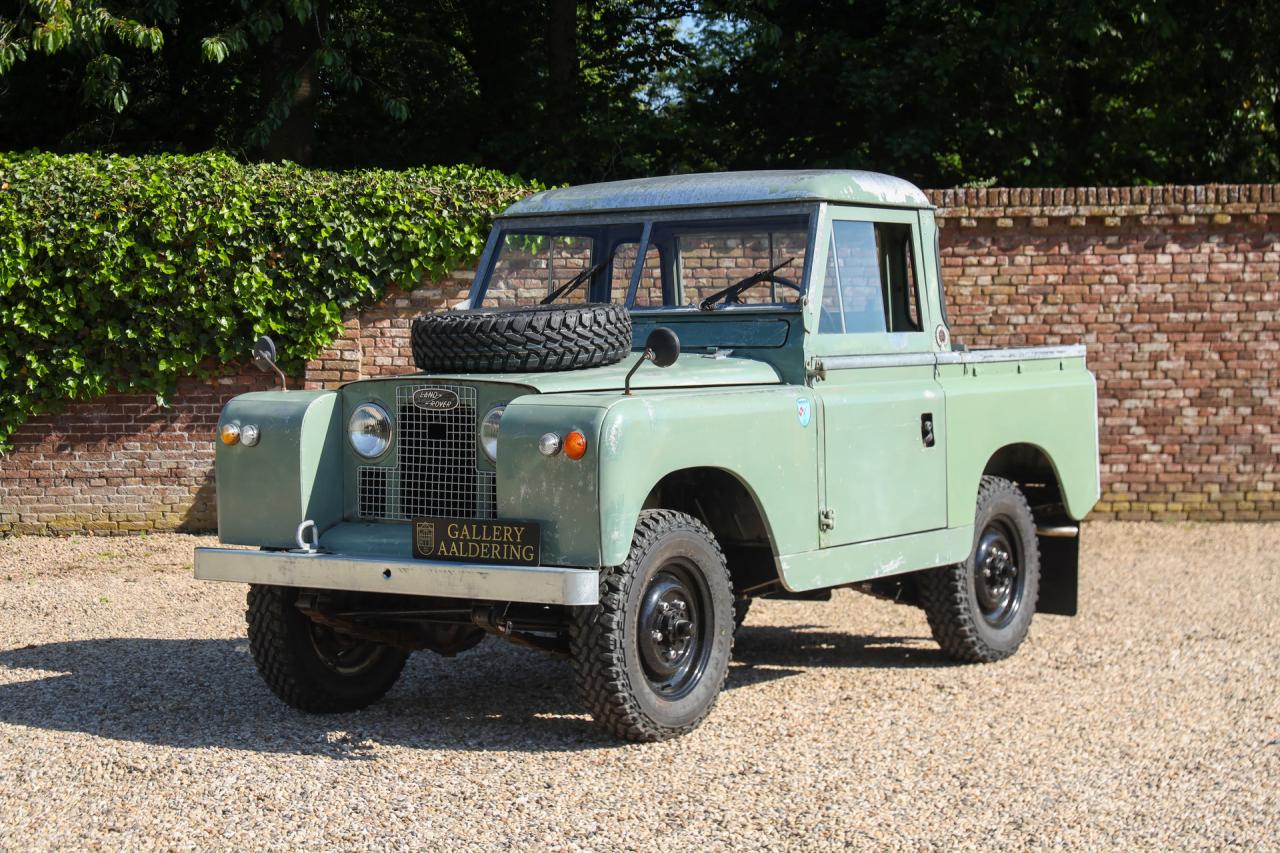1965 Land Rover 88 IIA &ldquo;Regular with truck cab&rdquo;