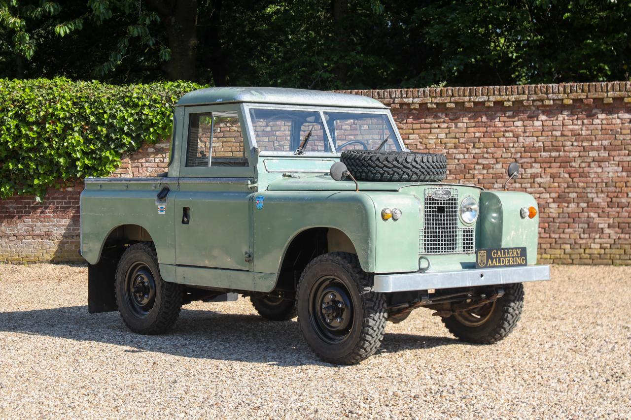1965 Land Rover 88 IIA &ldquo;Regular with truck cab&rdquo;