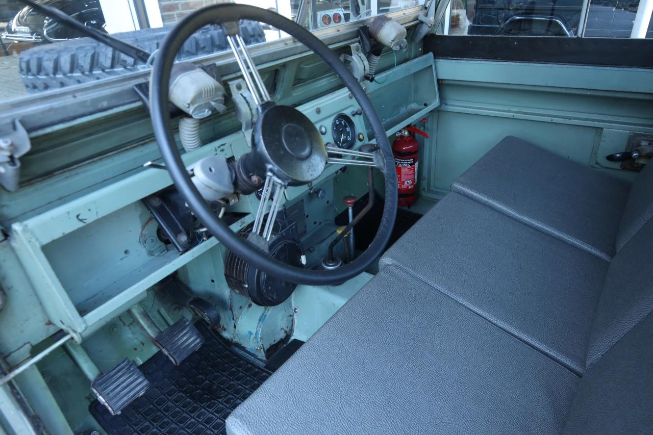 1965 Land Rover 88 IIA &ldquo;Regular with truck cab&rdquo;