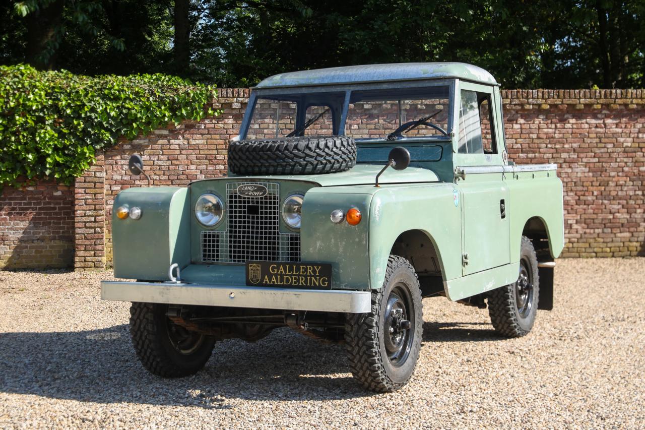 1965 Land Rover 88 IIA &ldquo;Regular with truck cab&rdquo;