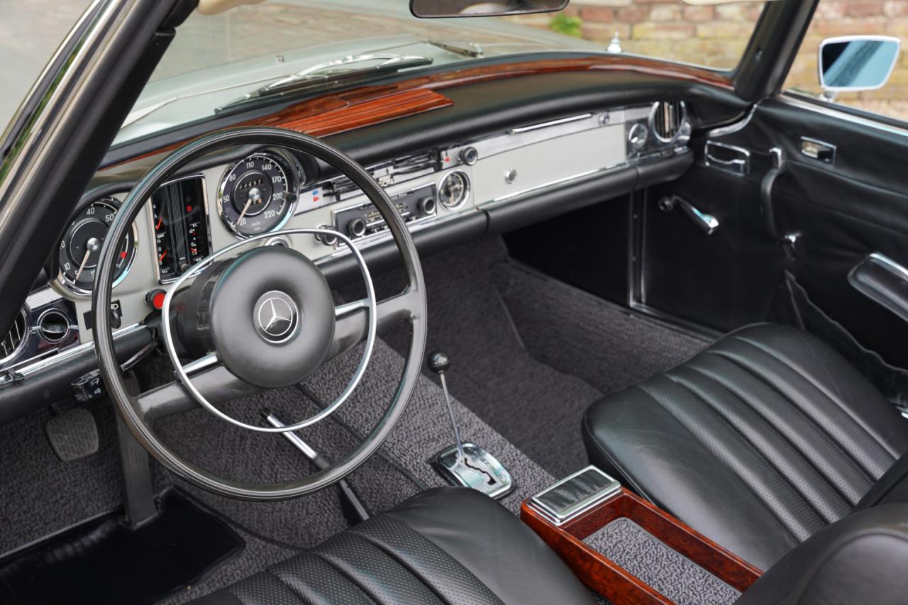 1969 Mercedes - Benz Mercedes Benz 280 SL Pagode &ldquo;Extensively restored&rdquo;