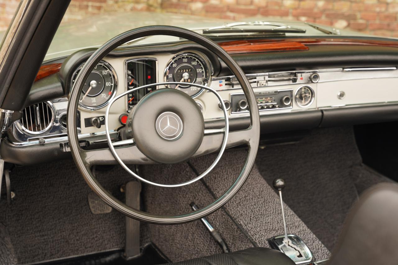 1969 Mercedes - Benz Mercedes Benz 280 SL Pagode &ldquo;Extensively restored&rdquo;
