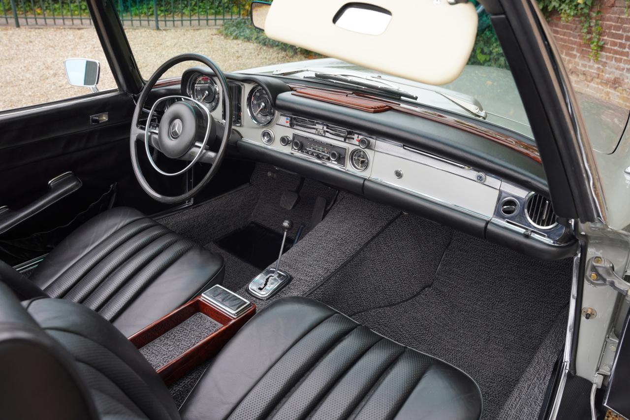 1969 Mercedes - Benz Mercedes Benz 280 SL Pagode &ldquo;Extensively restored&rdquo;