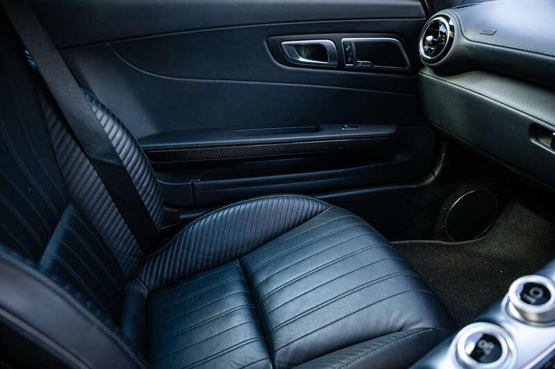 2017 Mercedes - Benz AMG GT S PREMIUM