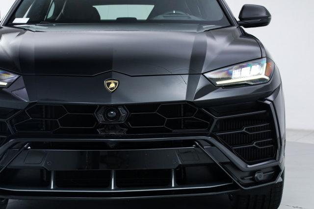 2022 Lamborghini Urus