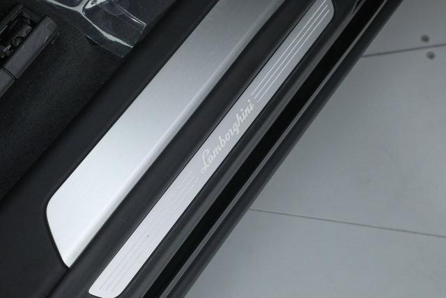 2022 Lamborghini Urus