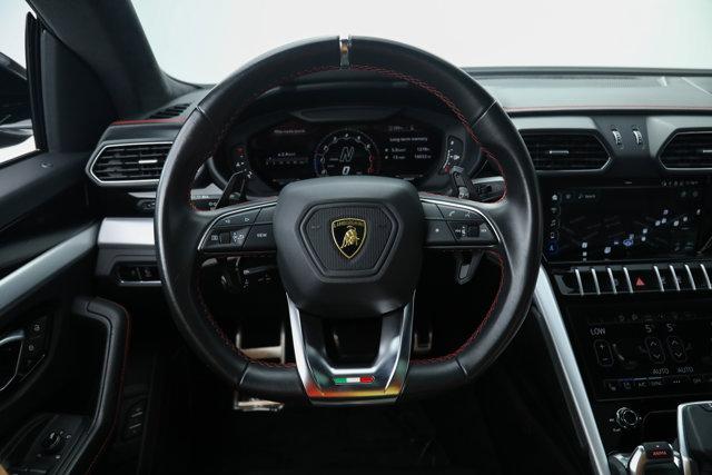 2022 Lamborghini Urus