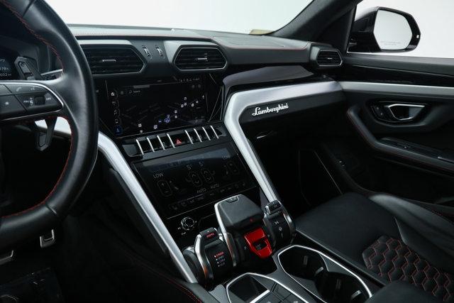 2022 Lamborghini Urus