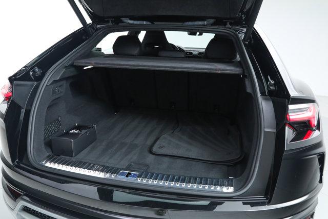 2022 Lamborghini Urus