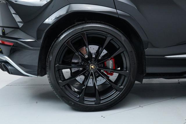 2022 Lamborghini Urus