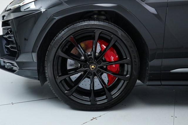 2022 Lamborghini Urus