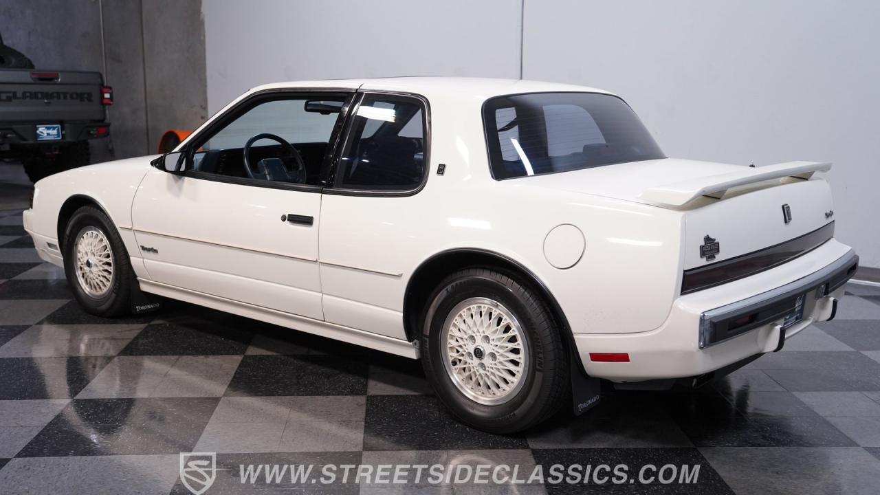 1989 Oldsmobile Toronado Trofeo