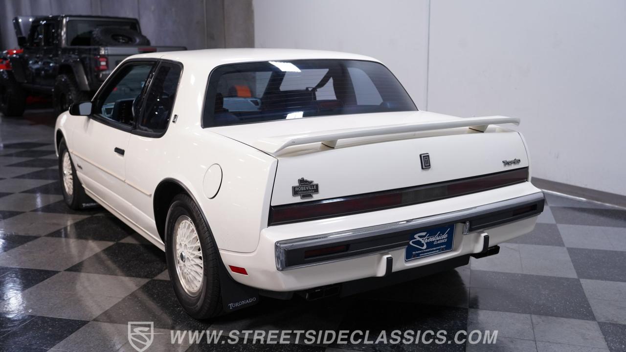 1989 Oldsmobile Toronado Trofeo