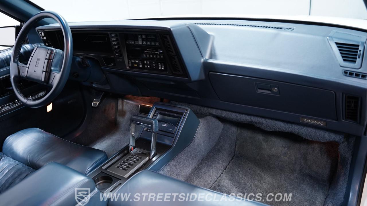 1989 Oldsmobile Toronado Trofeo