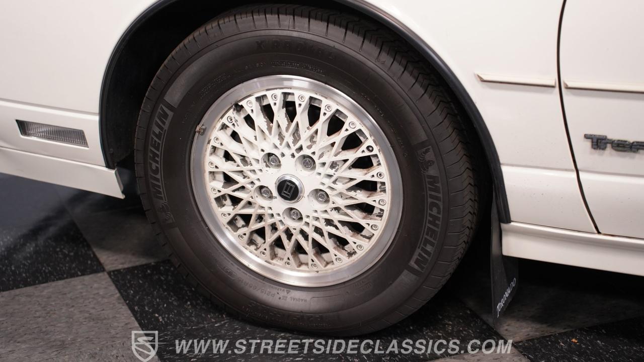 1989 Oldsmobile Toronado Trofeo